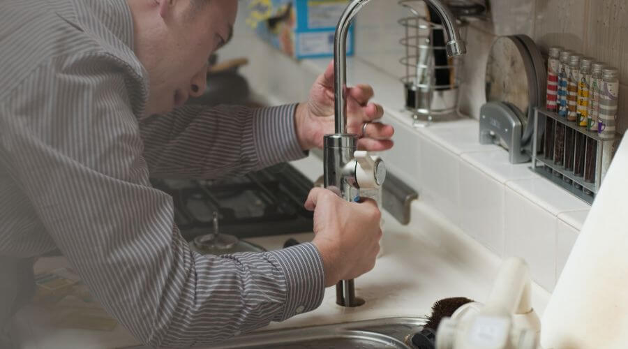 Local expert plumbing services in Alma, AR